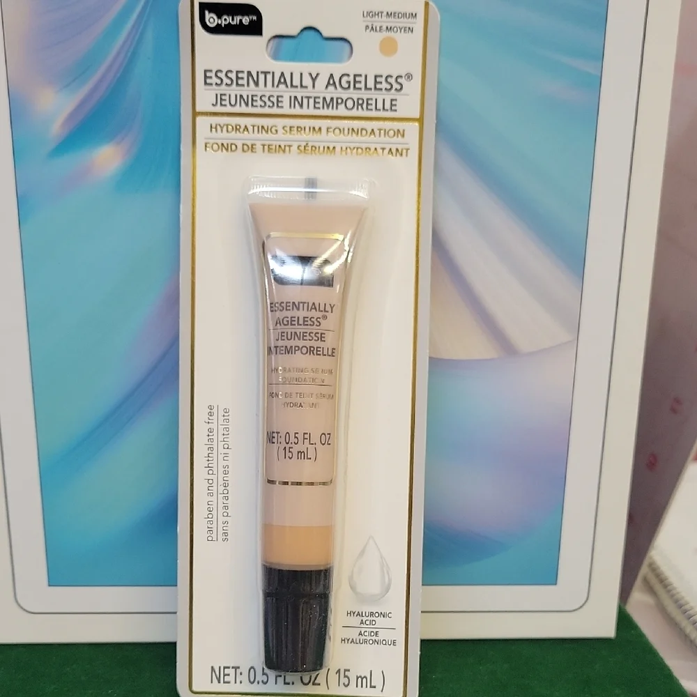 Essentially Ageless Hydrating Serum Foundation Light Medium 15ml New Sealed Pack